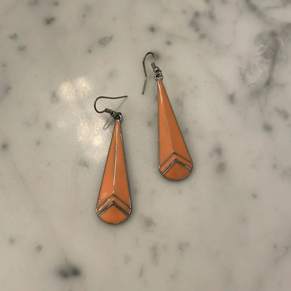 Peach and silver drop earrings - Picture 1 of 3